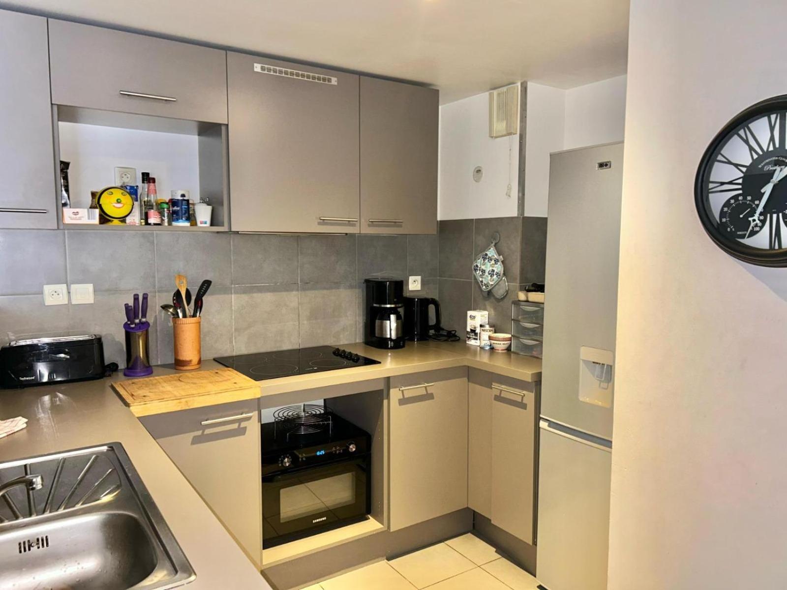 Le 13Or - Appartement De Charme En Plein Centre Ville Avec Parking Et Jolie Terrasse - Panier Joliette Vieux Port Marseille Eksteriør bilde