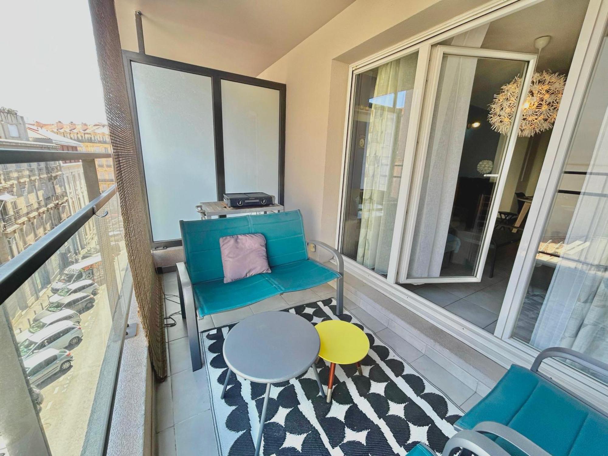 Le 13Or - Appartement De Charme En Plein Centre Ville Avec Parking Et Jolie Terrasse - Panier Joliette Vieux Port Marseille Eksteriør bilde