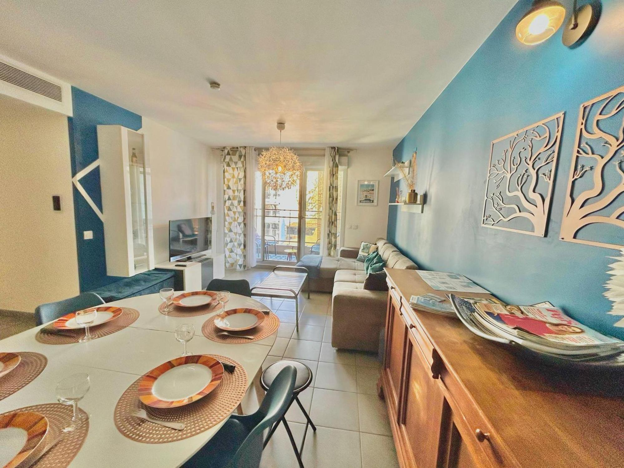 Le 13Or - Appartement De Charme En Plein Centre Ville Avec Parking Et Jolie Terrasse - Panier Joliette Vieux Port Marseille Eksteriør bilde